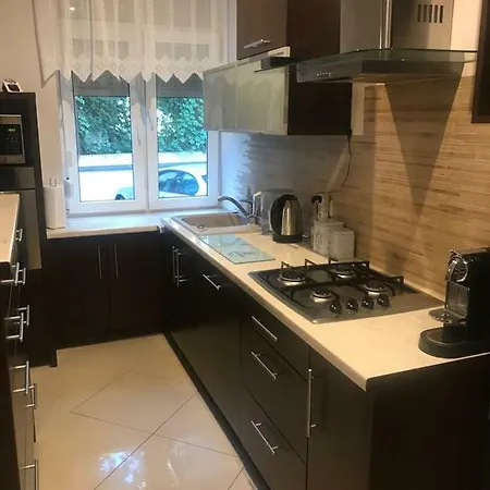 Family Apartment *
