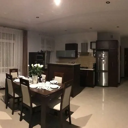 Family شقة كراكوفيا